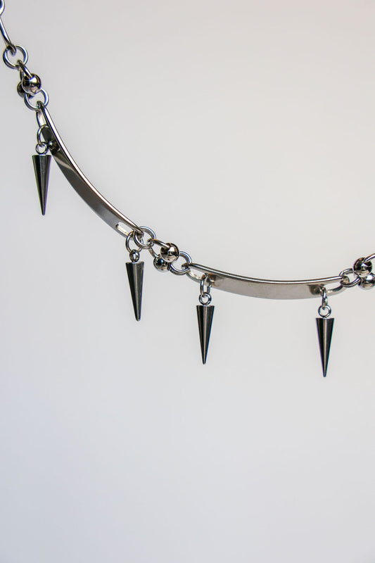 Brazen Dagger Choker