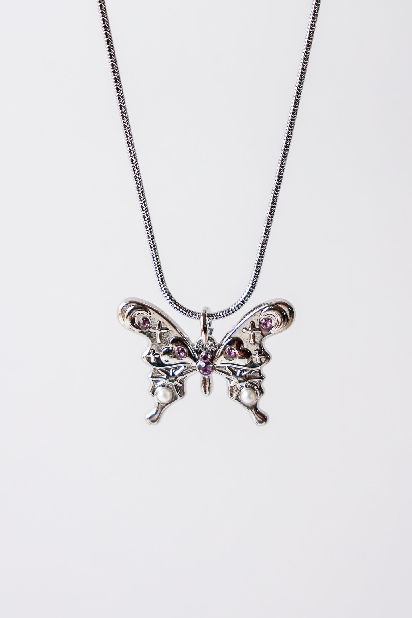 A Midnight Romance Necklace