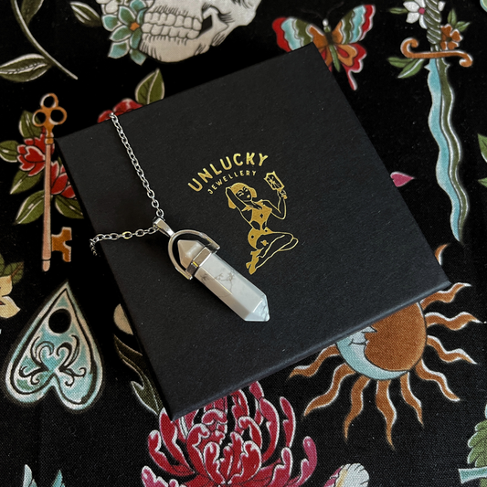 Calm - White Howlite Necklace – Pendant for Calm and Stress Relief