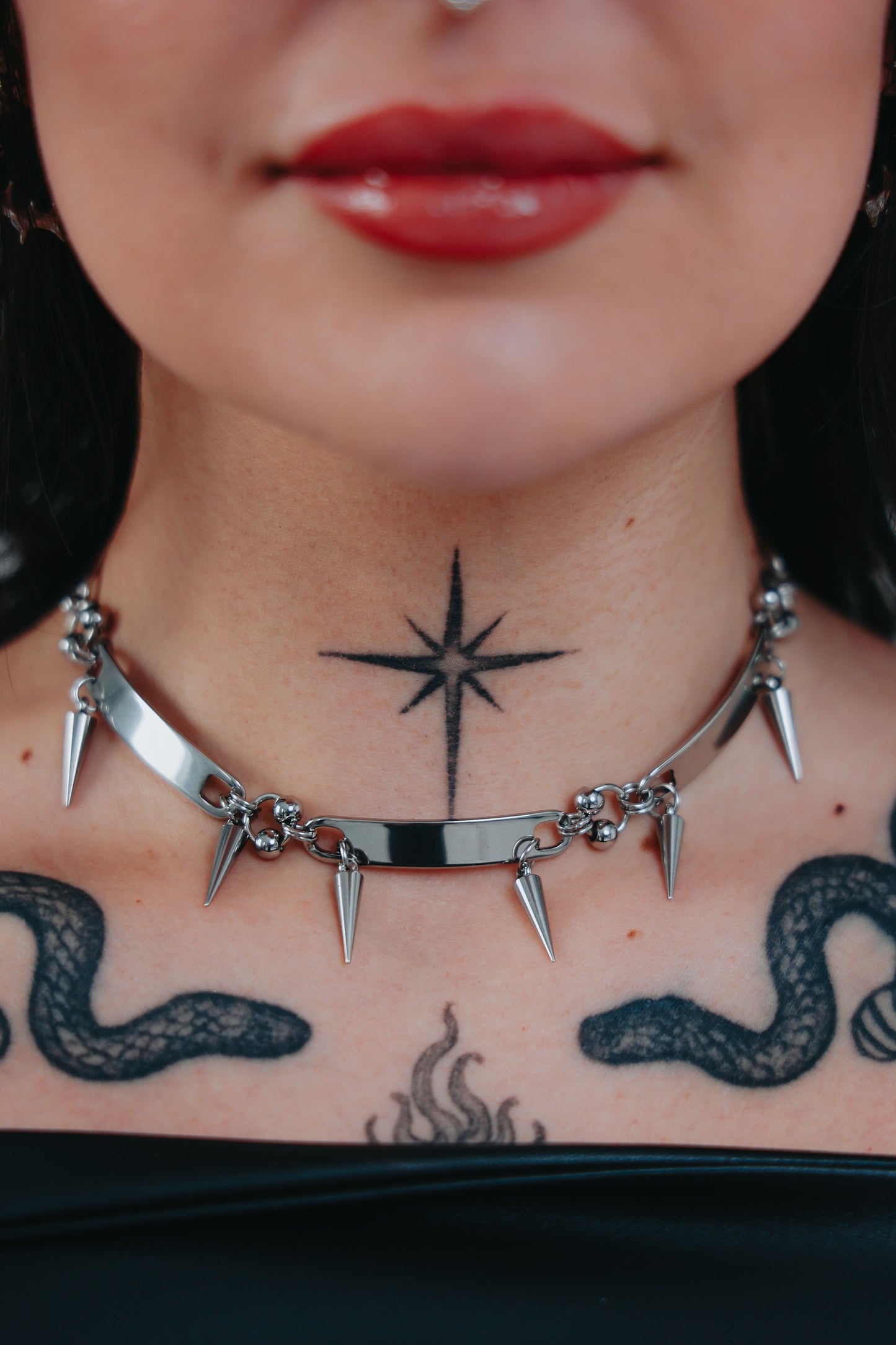 Brazen Dagger Choker